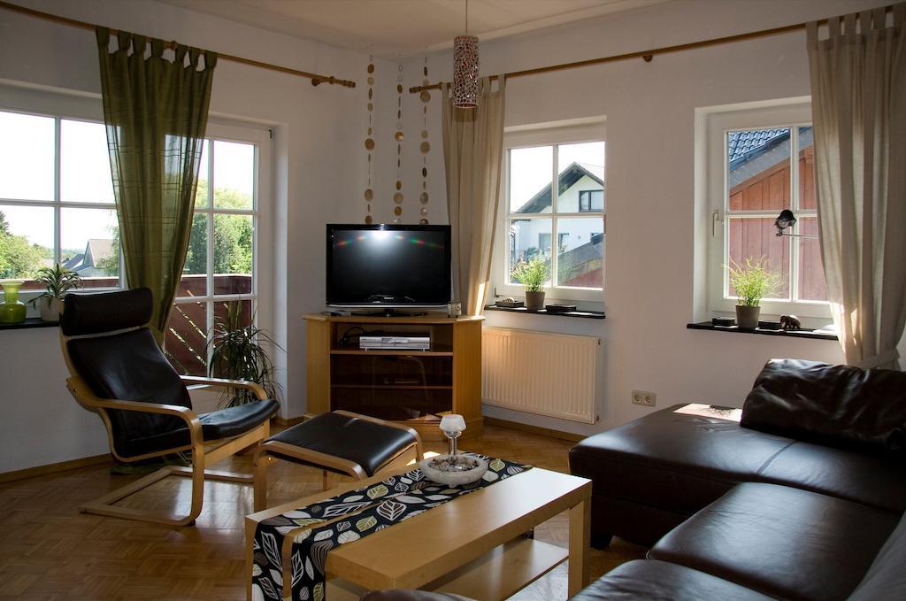 Ferienhaus Ginsterblüte Schleiden Habitación foto